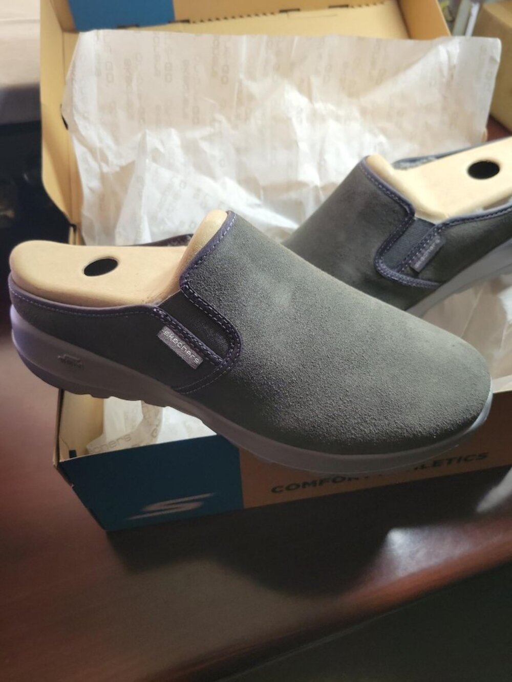 Skechers On The Go Joy Snuggly Water Repellent Charcoal 10 Wide New